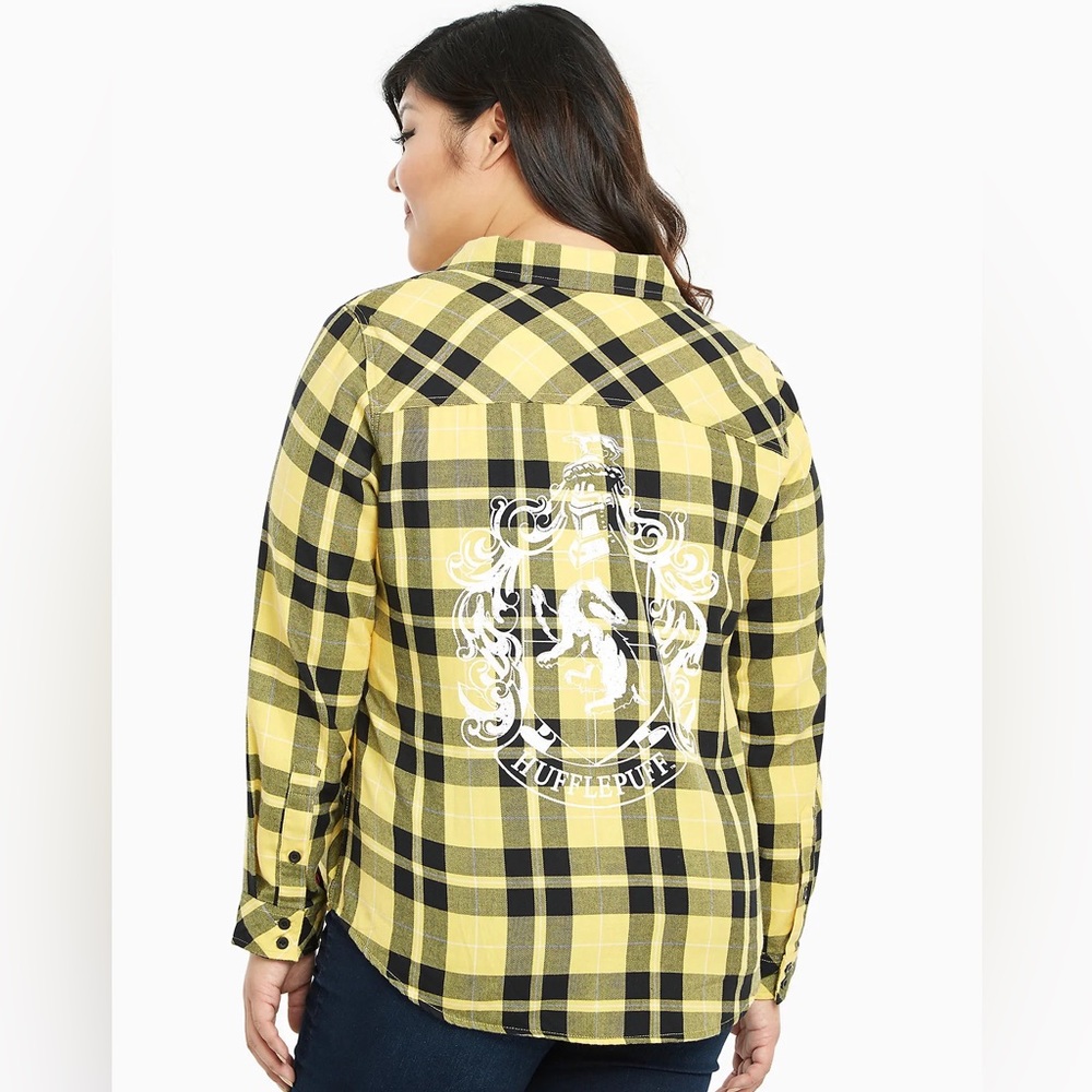Torrid Harry Potter yellow button up plaid. Size 1 14/16 Hufflepuff